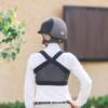 Equifit ShouldersBack musta ryhtiliivi ratsastajalle